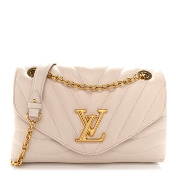 Louis Vuitton Calfskin Lv New Wave Chain