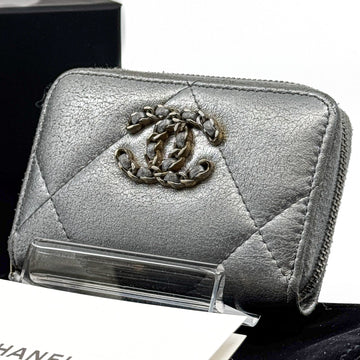 Chanel 19 Coin Case / Wallet Lambskin