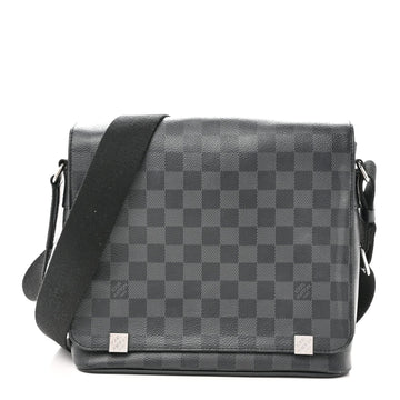 Louis Vuitton Damier Graphite District