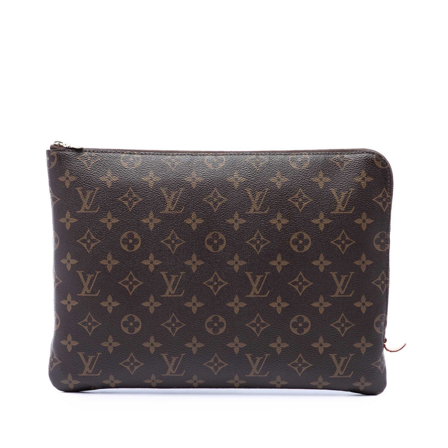 Louis Vuitton Etui Voyage Mm Pre-Loved