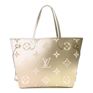 Louis Vuitton Giant Spring In The City