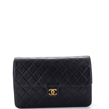 Chanel Vintage Clutch With Chain Quilted
