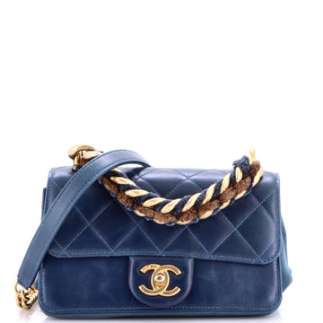 Chanel Paris-Cosmopolite Straight Lined