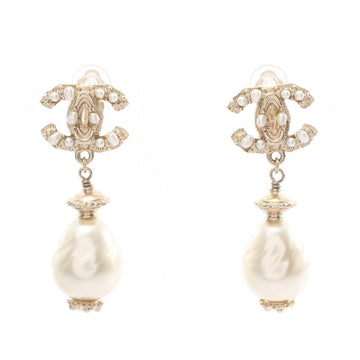 Chanel Cc Logo Earrings Metal Gold-Tone