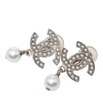 Chanel Cc Logo Clip-On Earrings Metal