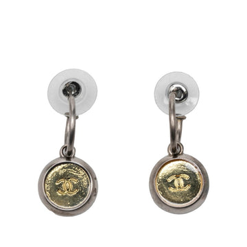 Chanel Cc Logo Stud Hoop Earrings Gold-
