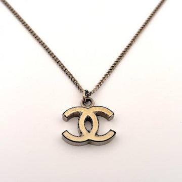 Chanel Cc Logo Pendant Necklace Metal