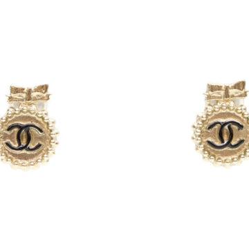 Chanel Cc Logo Round Earrings Gold-Tone