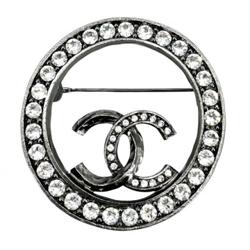 Chanel Cc Logo Round Brooch Metal