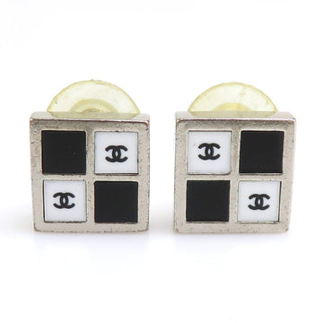 Chanel Cc Logo Pierce Earrings