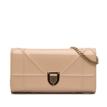 Dior Patent Ama Wallet On Chain Pre-