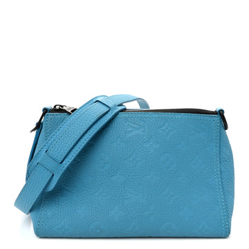 Louis Vuitton Taurillon Triangle