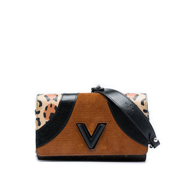 Louis Vuitton Wild At Heart Twist Wallet