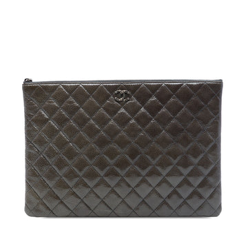 Chanel Large Crinkled Patent O Case