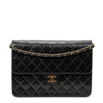 Chanel Vintage Clutch With Chain Quilted
