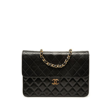 Chanel Vintage Clutch With Chain Quilted