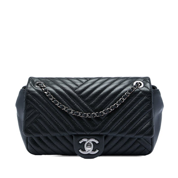 Chanel Cc Crossing Flap Bag Chevron