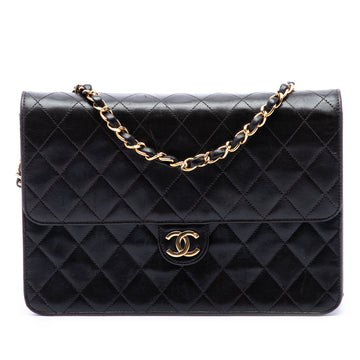 Chanel Vintage Clutch With Chain Quilted
