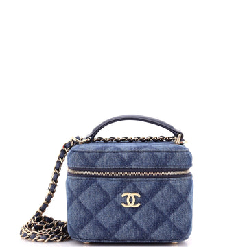 Chanel Vanity Case With Chain 3D Quilt