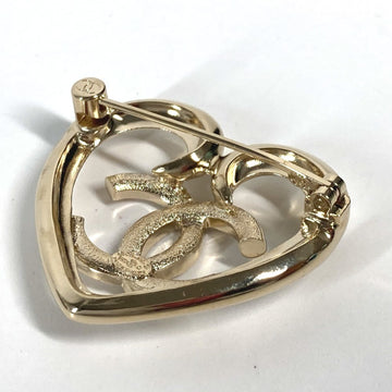 Chanel Cc Logo Heart Brooch Gold-Tone
