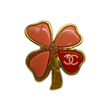 Chanel Cc Logo Clover Brooch Gold-Tone