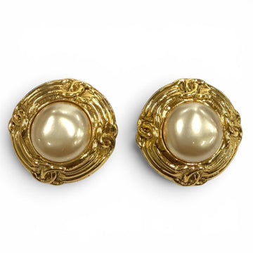 Chanel Cc Logo Clip-On Earrings Gold-