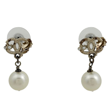 Chanel Cc Logo Earrings Gold-Tone Metal