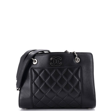 Chanel Mademoiselle Vintage Shopping