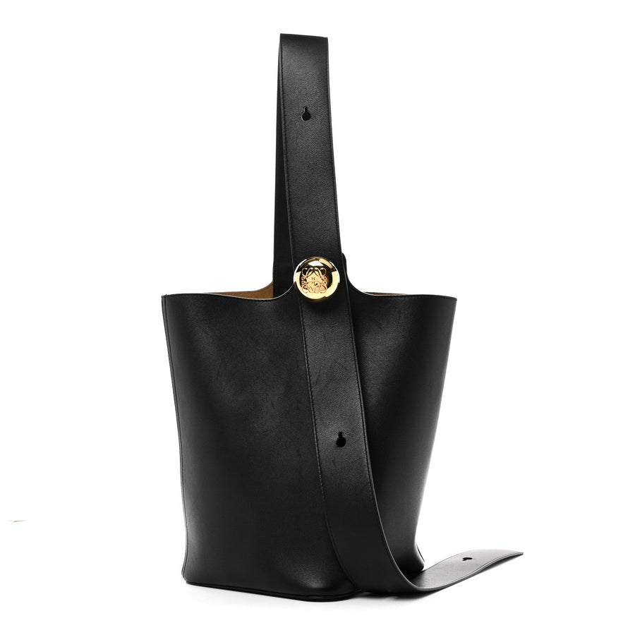 Loewe Smooth Calfskin Medium Pebble