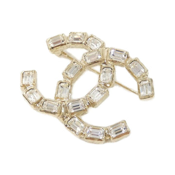 Chanel Brooch Gold With Crystal