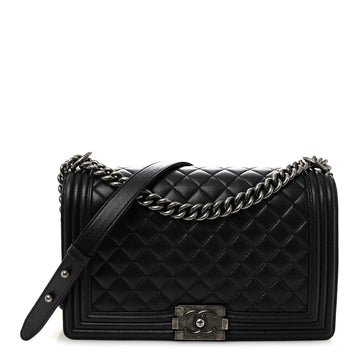Chanel Caviar Quilted New Medium Boy