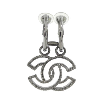 Chanel Clip-On Earrings Metal