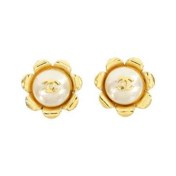 Chanel Clip-On Earrings Gold-