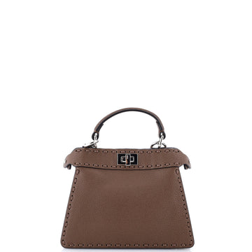 Fendi Selleria Peekaboo Iseeu Bag