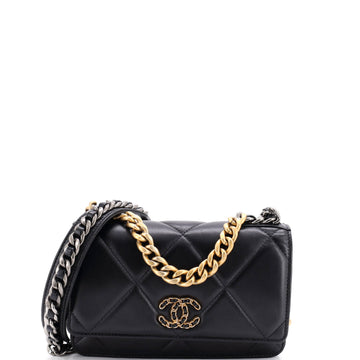 Chanel 19 Wallet On Chain Quilted