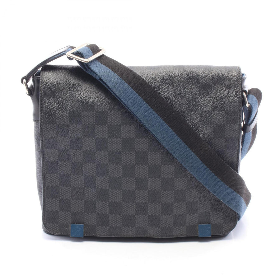 Louis Vuitton District Pm Nm Shoulder