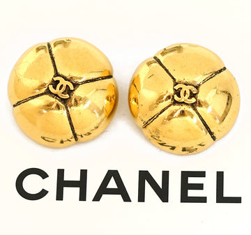 Chanel Cc Logos Vintage Clip-On Earrings