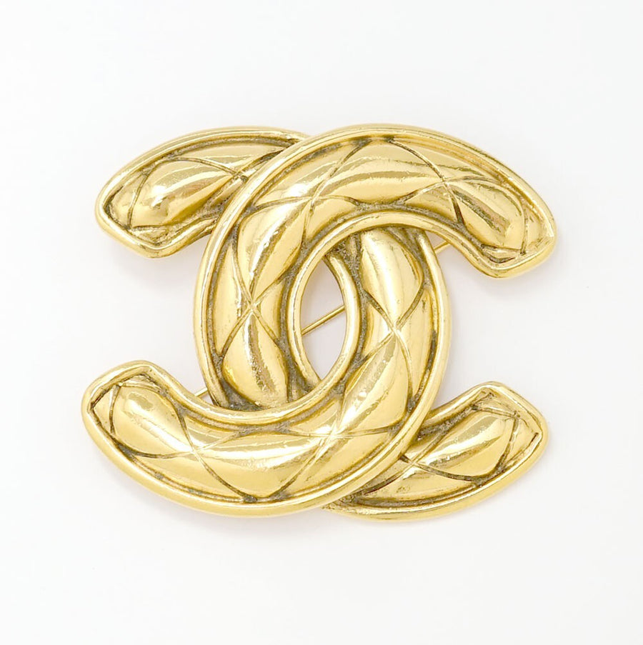 Chanel Cc Logo Quilted Matelasse Brooch