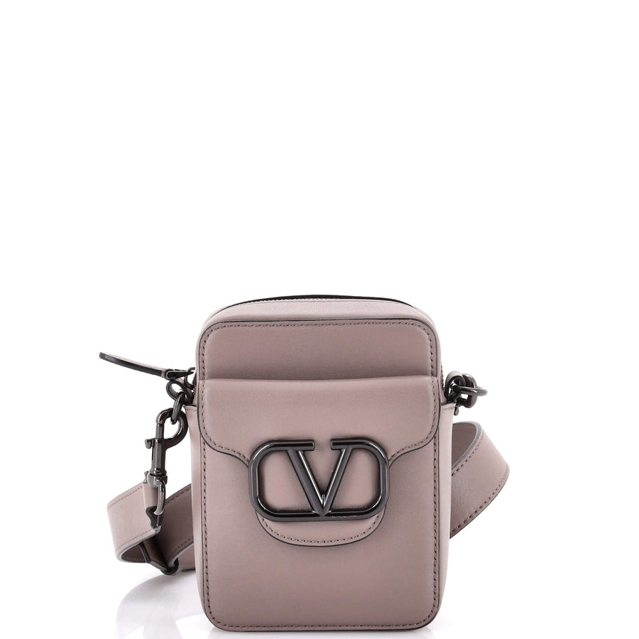 Valentino Garavani Vlogo Loco Front