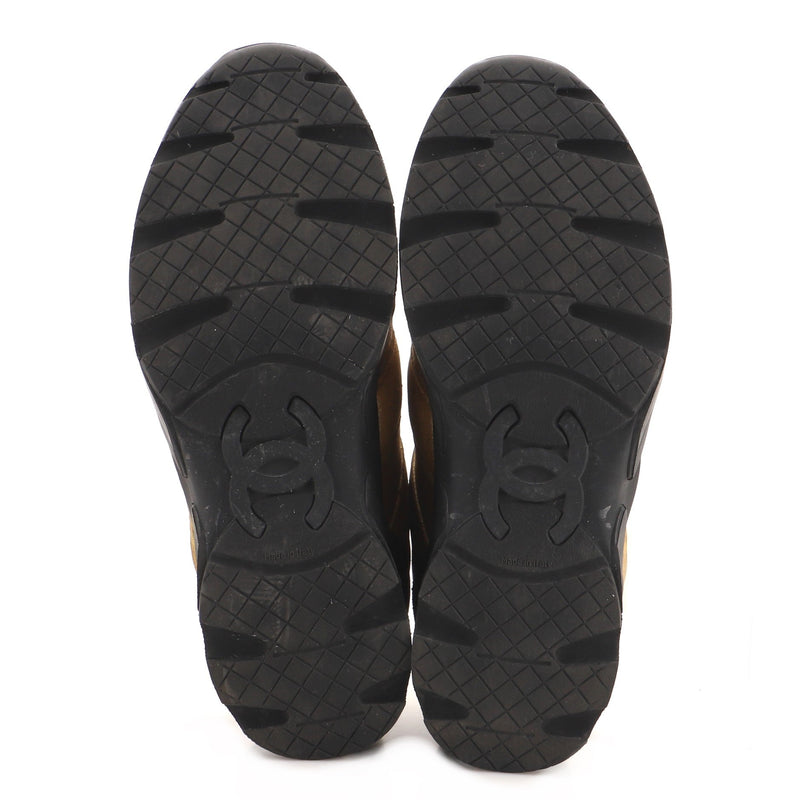 Chanel Women's Cc Lace Up Sneakers