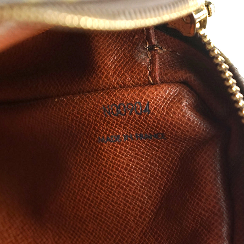 Pre-loved authentic Louis Vuitton Saint Germain sale at jebwa