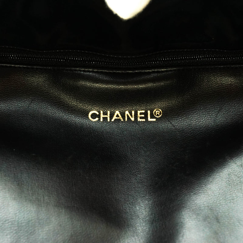 Chanel Quilted Chain Tote Bag Black