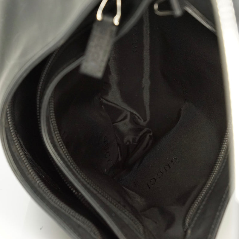 Pre-loved authentic Gucci Hand Bag Black Pu Leather sale at jebwa.