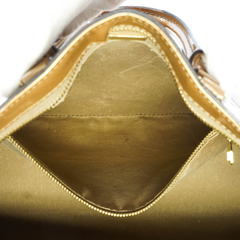Louis Vuitton - Brea Epi Handbag - Catawiki