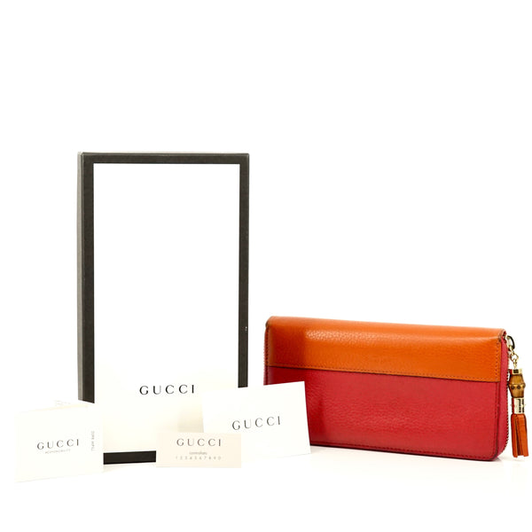 Pre-loved authentic Gucci Long Zipper Leather sale at jebwa