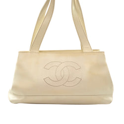 Chanel Shoulder Bag White Cavier