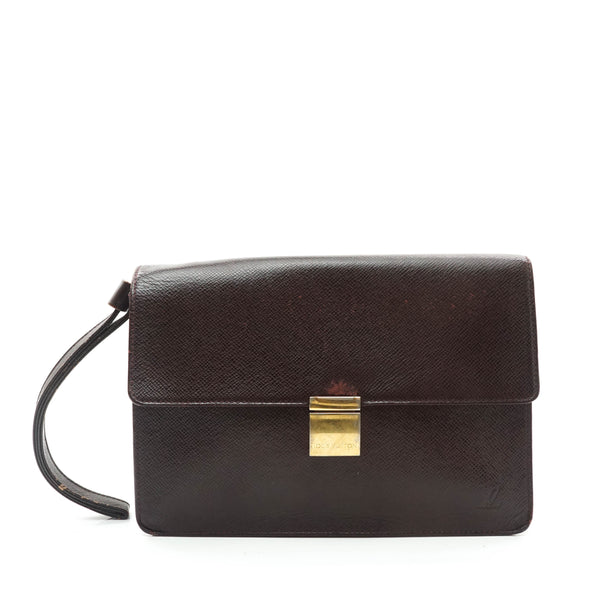 Louis Vuitton Serenga Clutch Bag