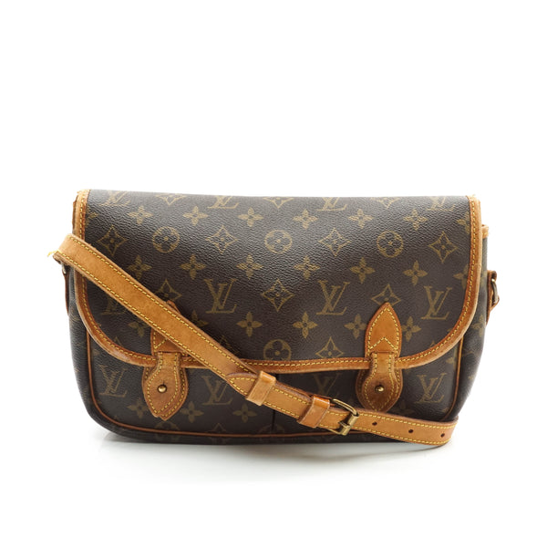 Louis Vuitton Gibeciere Mm