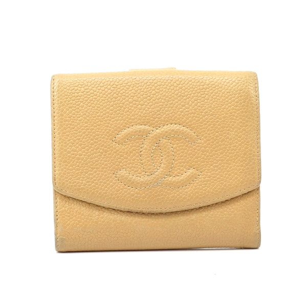 Pre-loved authentic Chanel Cc Logo Beige Caviar Skin sale at jebwa.