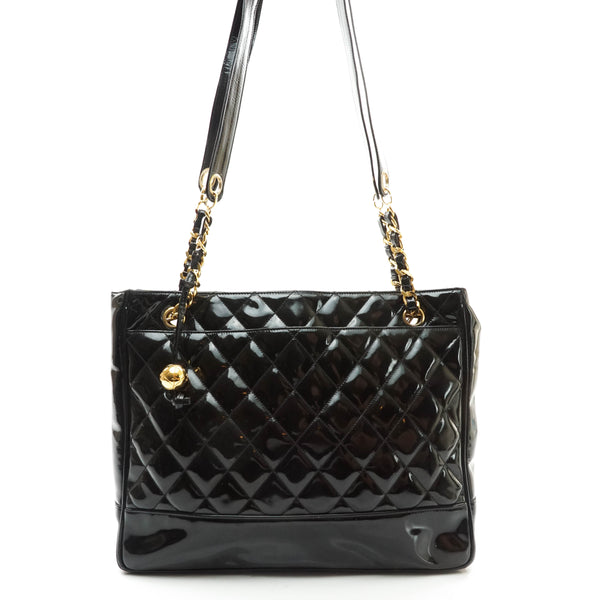 Chanel Quilted Chain Tote Bag Black